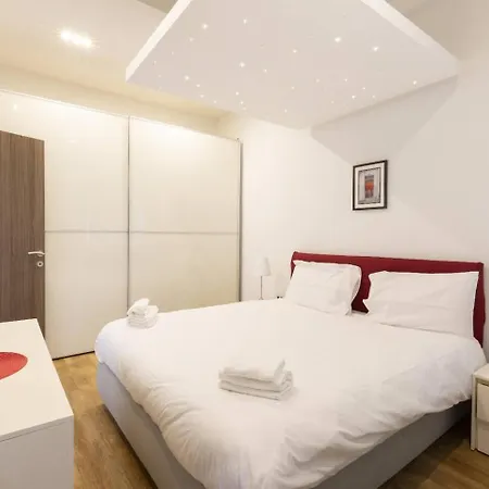 Family Maisonette 3bed By Homely! Lejlighed